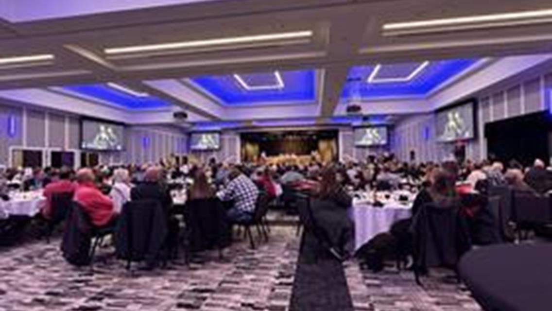 Over $300,000 in Cash and Contingencies Given Out at 2023 Knoxville Raceway Banquet presented by Your Life Iowa!