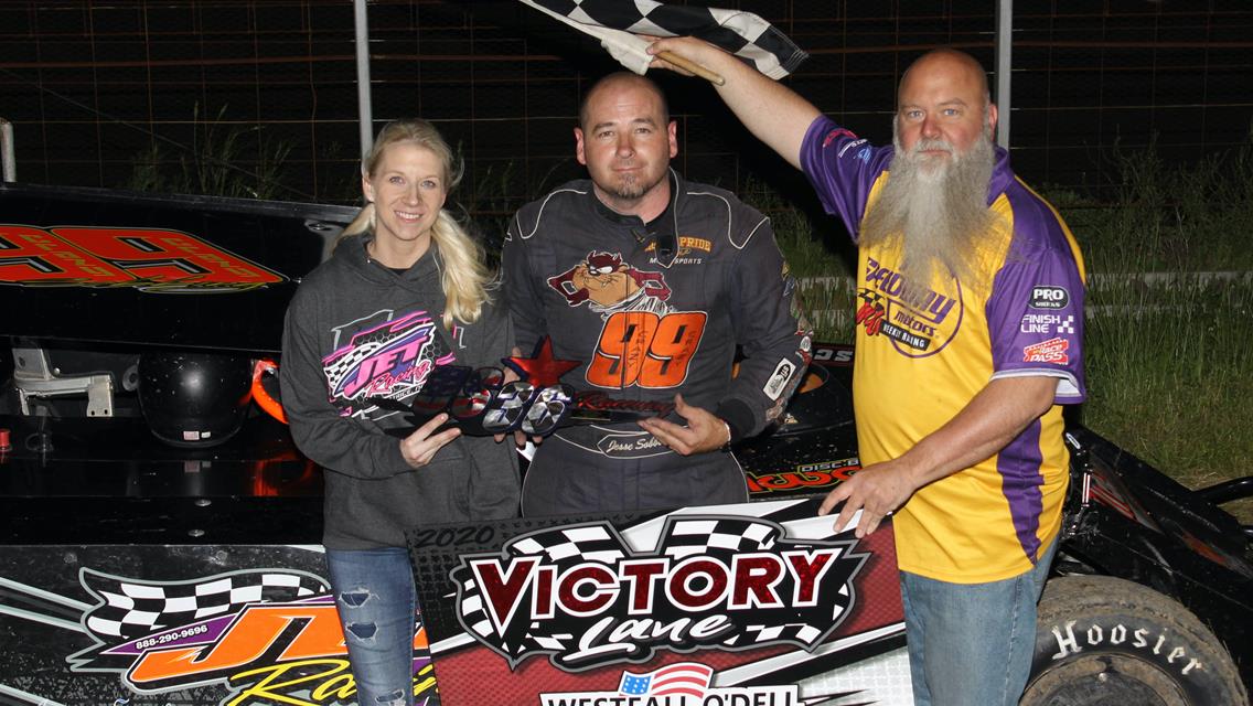 Sobbing, Harker, Burns take Modified Madness Wins; Drueke victorious in Sprint Cars