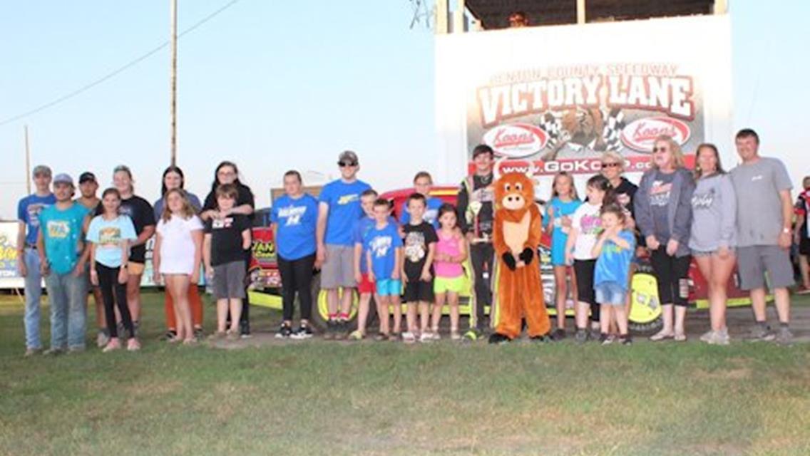 Carter cashes in on another big payday at Benton County Speedway