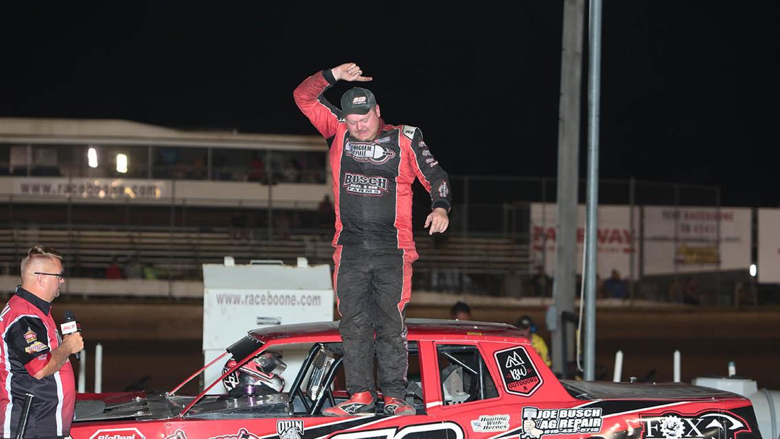 Gustin back in Victory Lane
