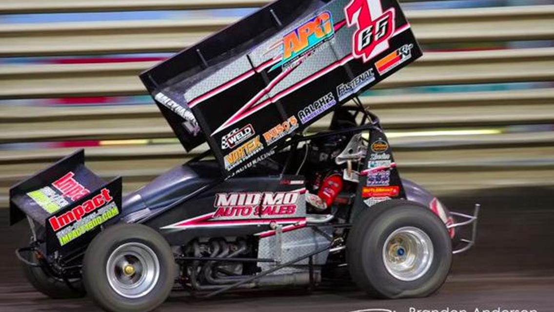 Haley Arnold Makes Feature at First Knoxville Visit of 2011