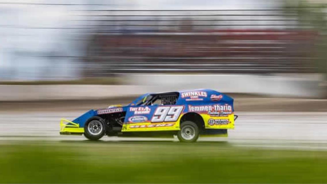 Top-10 finish in Modified at Cedar Lake