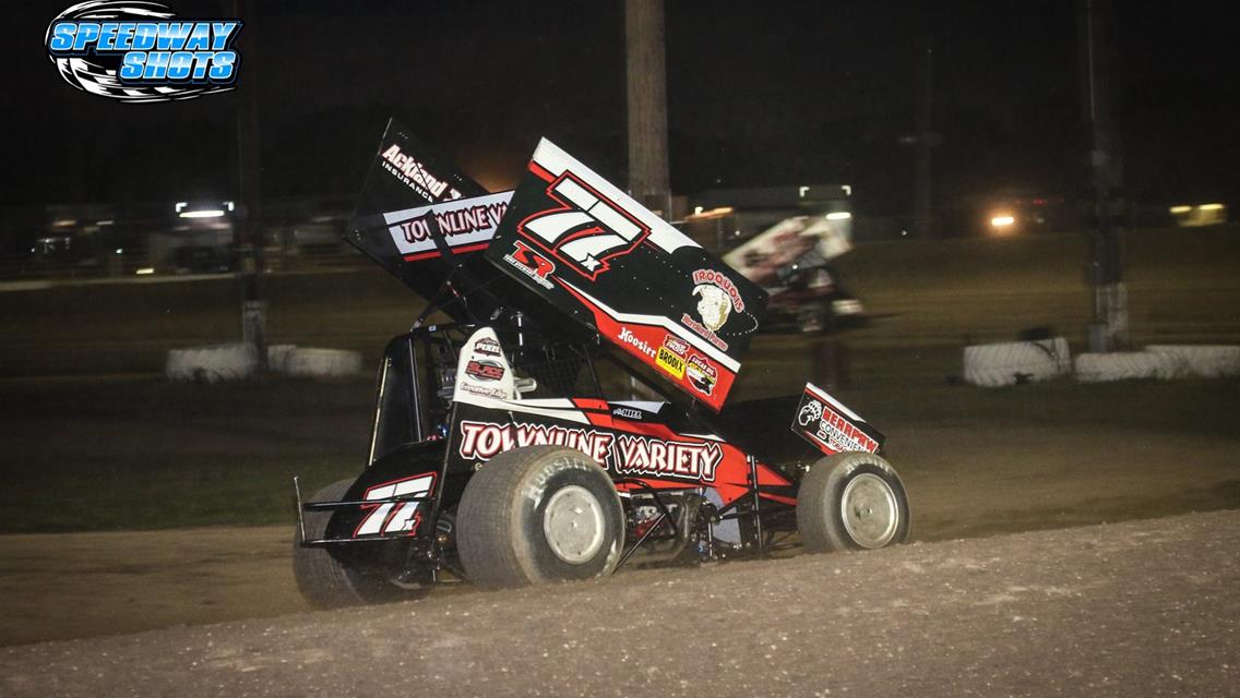 Hill Moves Forward in Each Race During Warm-Up for Canadian Sprint Car Nationals
