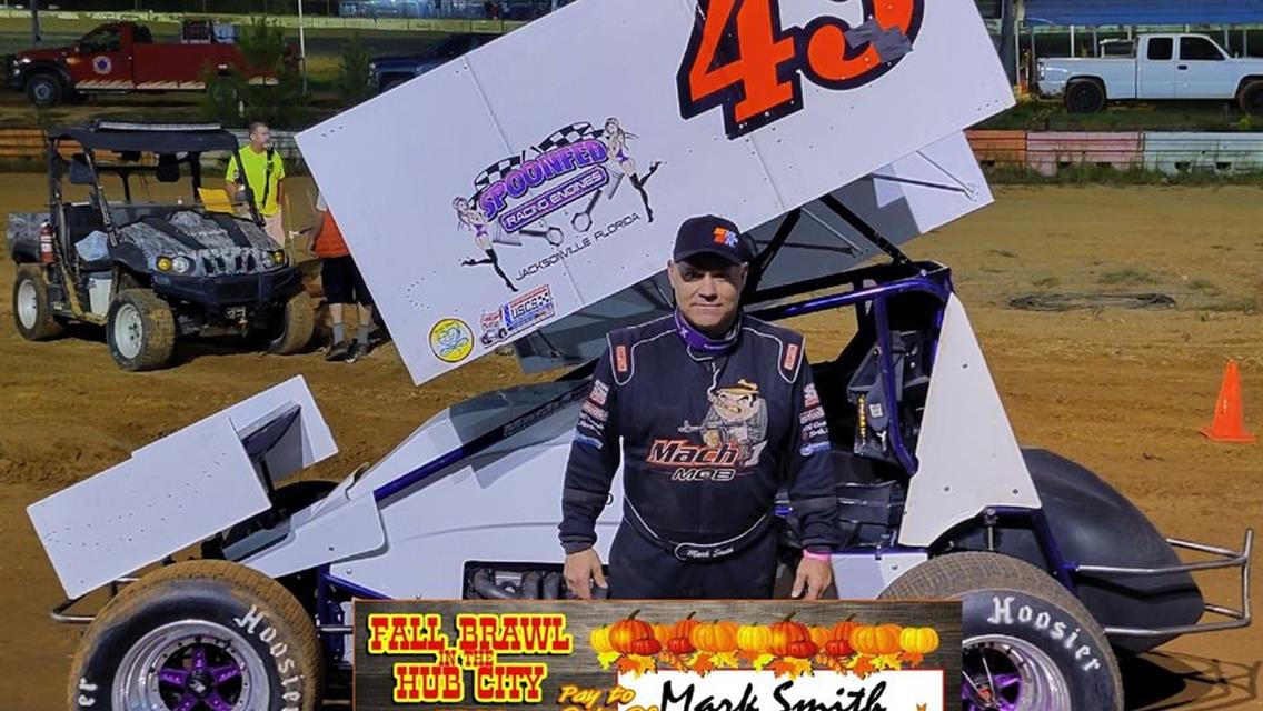 MARK SMITH RETURNS TO USCS VICTORY LANE IN USCS FALL BRAWL