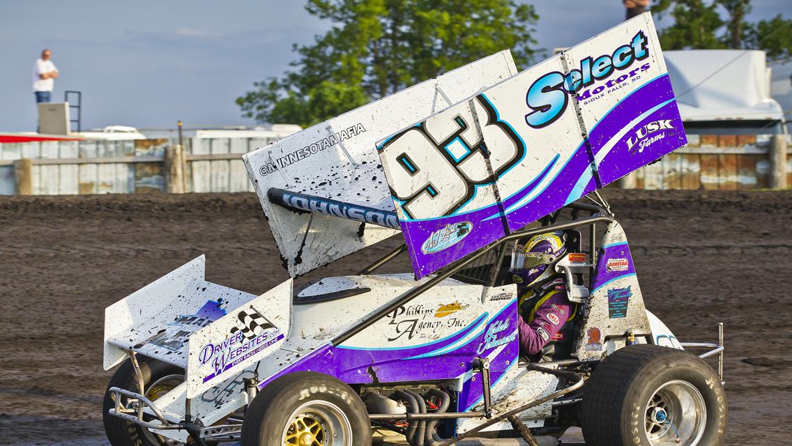 305 Sprint Car Debut