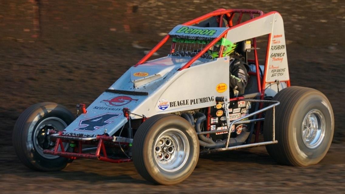 DAMION GARDNER SPRINTS TO PERRIS USAC/CRA GLENN HOWARD CLASSIC WIN