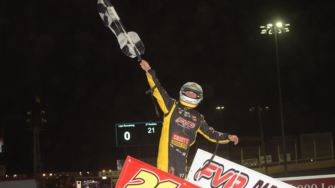 Brian Brown Breaks Through at Huset’s for First FVP National Sprint League Win!