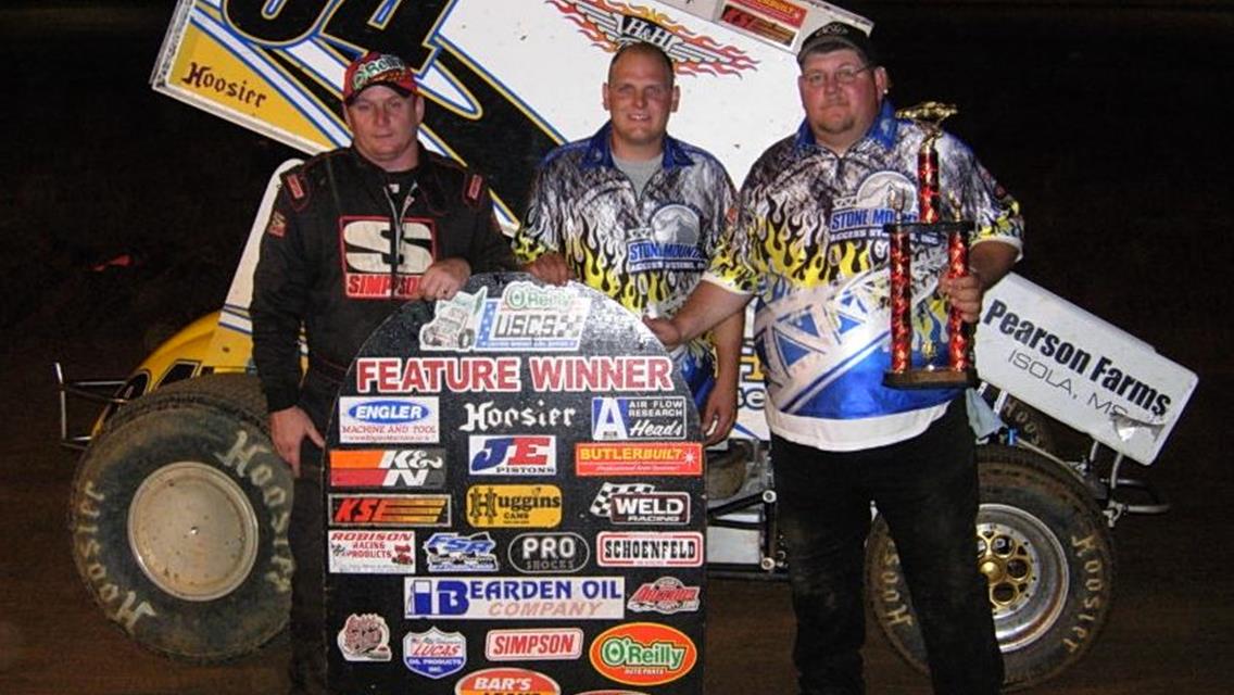 Wayne Johnson charges to O&#39;Reilly USCS Speedweek Round Five win at Camden Speedway