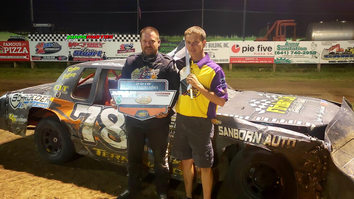 O’Brien Dominates SLMR Field