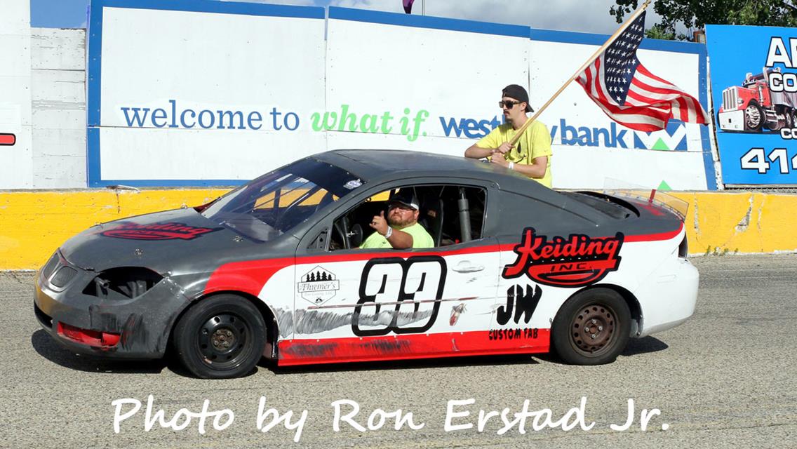 Gee scores Midwest Truck Series victory at Slinger