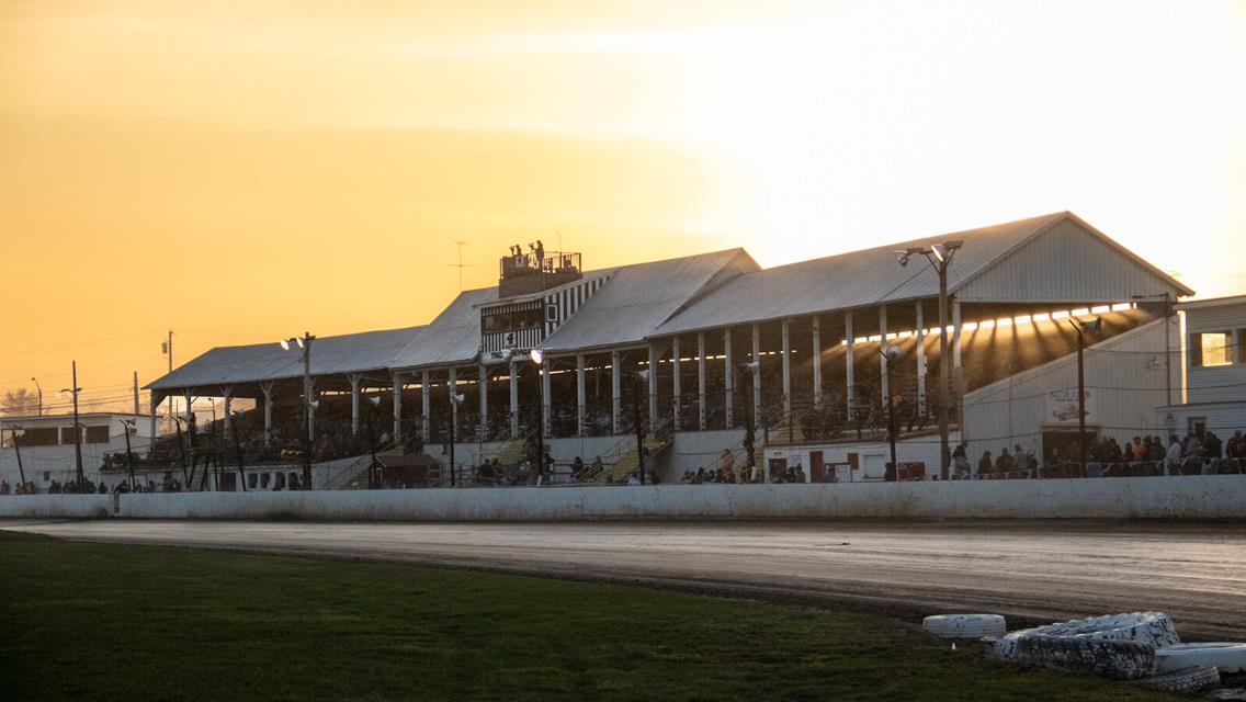 Fonda Speedway Reaches â€œAdvance My Trackâ€? Final Five: Voting Continues Through May 15