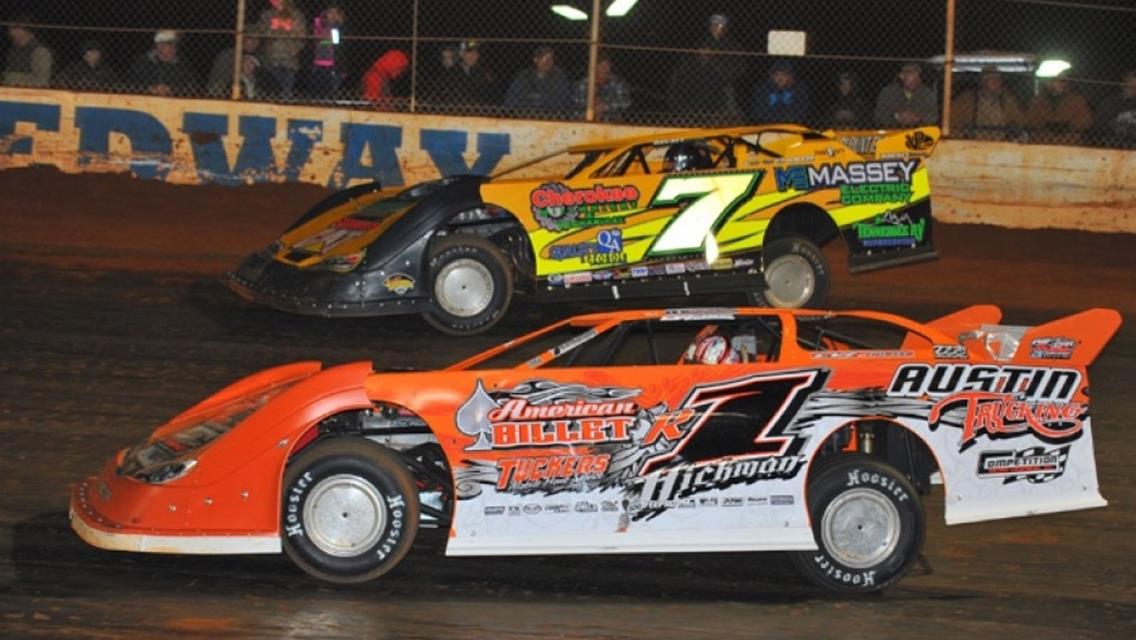 Hickman Travels to Boyd&#39;s Competing in Two Divisions