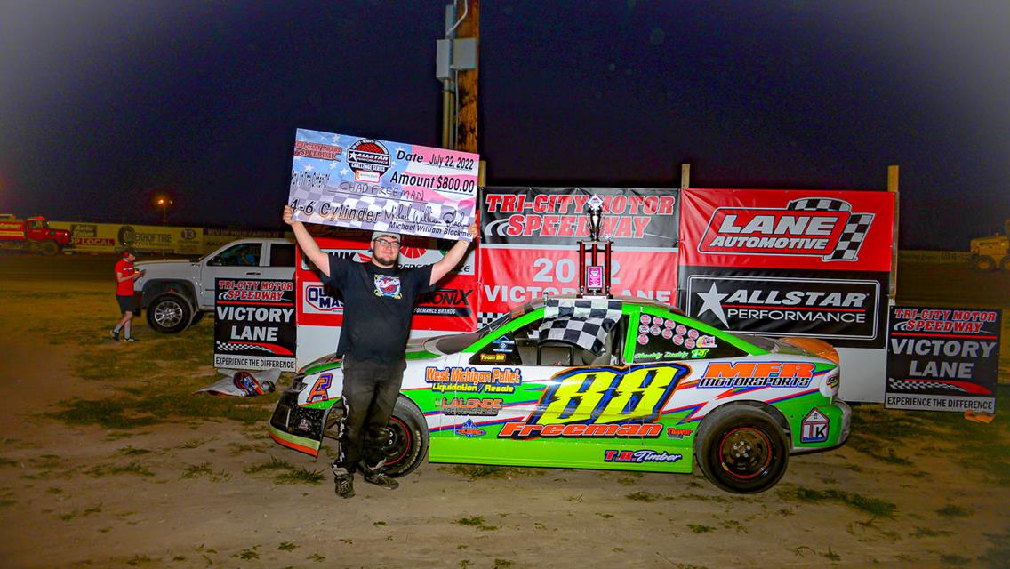 Marcoullier Takes Home DIRTcar Nationals Feature Win at Tri-City Motor Speedway