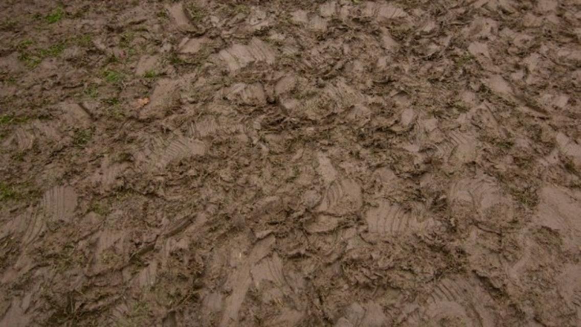 Dodge County Damp!  Races Cancelled!