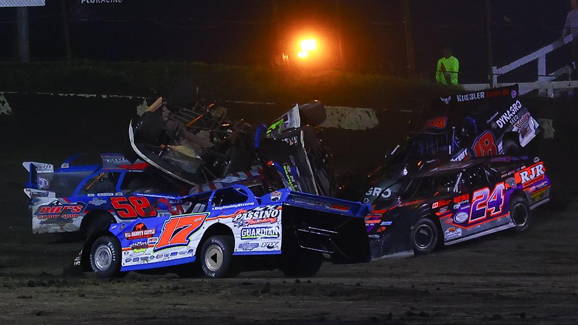 Thornton Jr. Tops Wild Castrol® FloRacing Night in America Macon Opener
