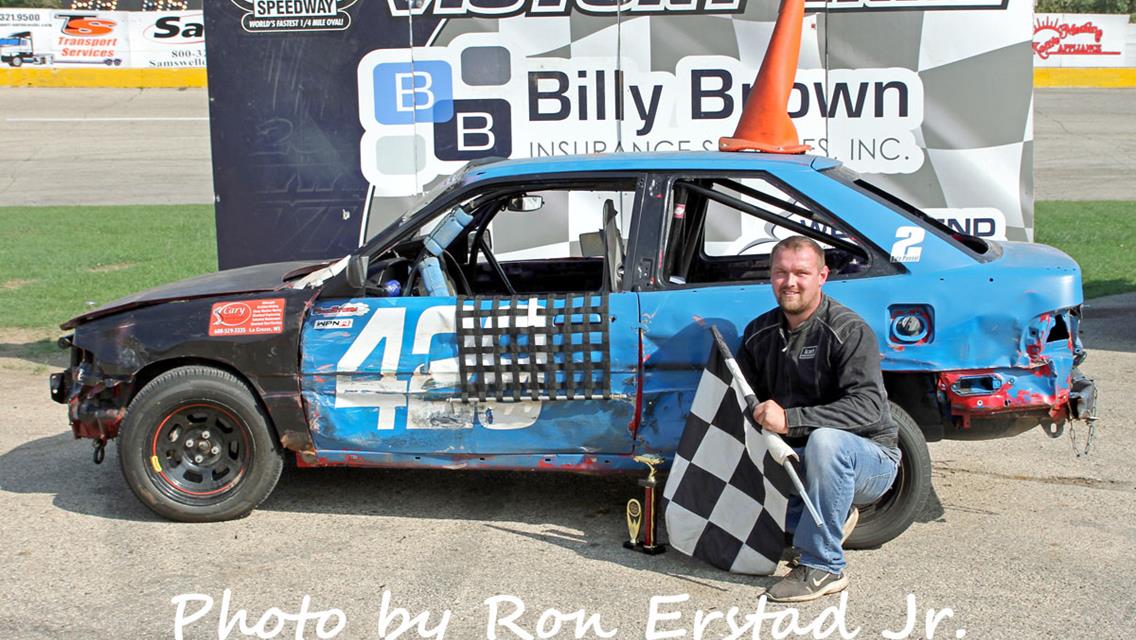 Inaugural Wisconsin Invitational Bracket Races and Small Car Enduro close out Slinger Speedway’s 2021 Racing Season in Thrilling Style