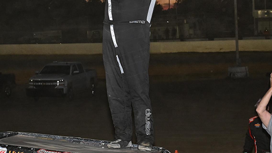Dobie tops GLSS field in Sprints, Brennan Sherman wins first career Modified feature, and Dippman goes wire to wire in Thunderstocks at Limaland