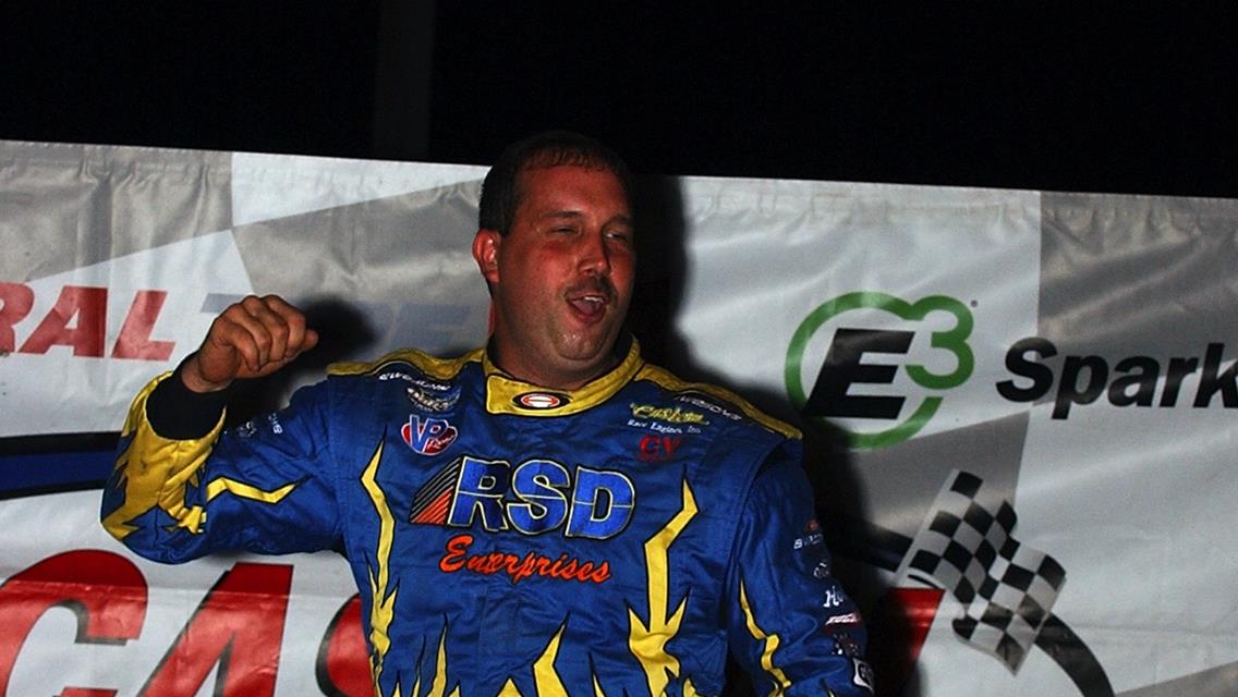 Shane Clanton Claims Second Series Win at Duck River; Casebolt Regains Points Lead