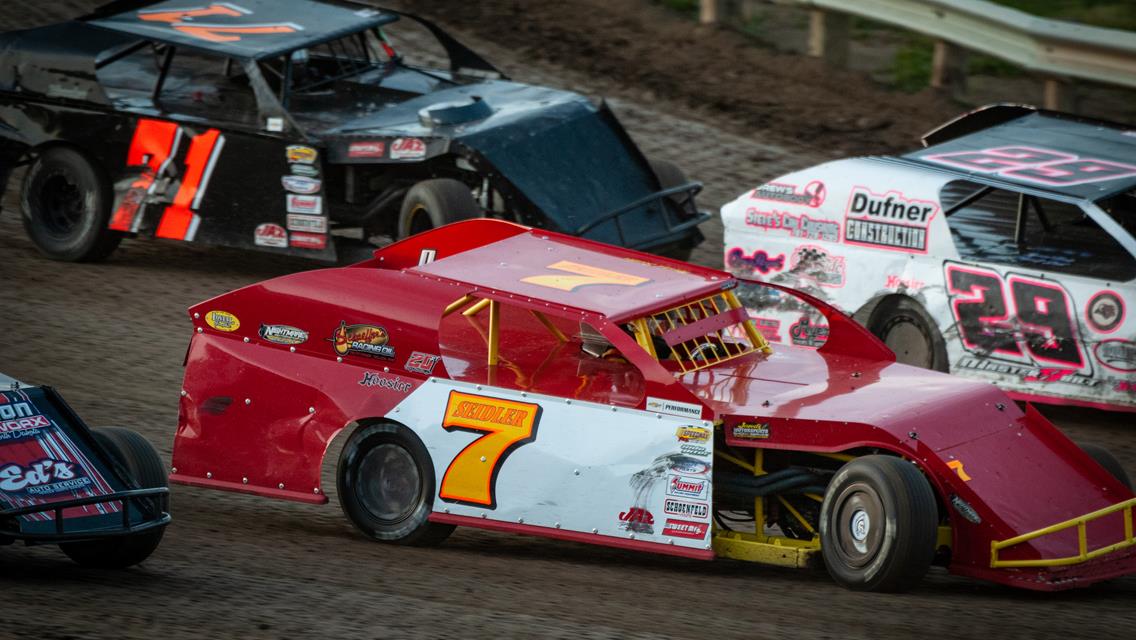 Seidler Passes Strand at the Line to Win
