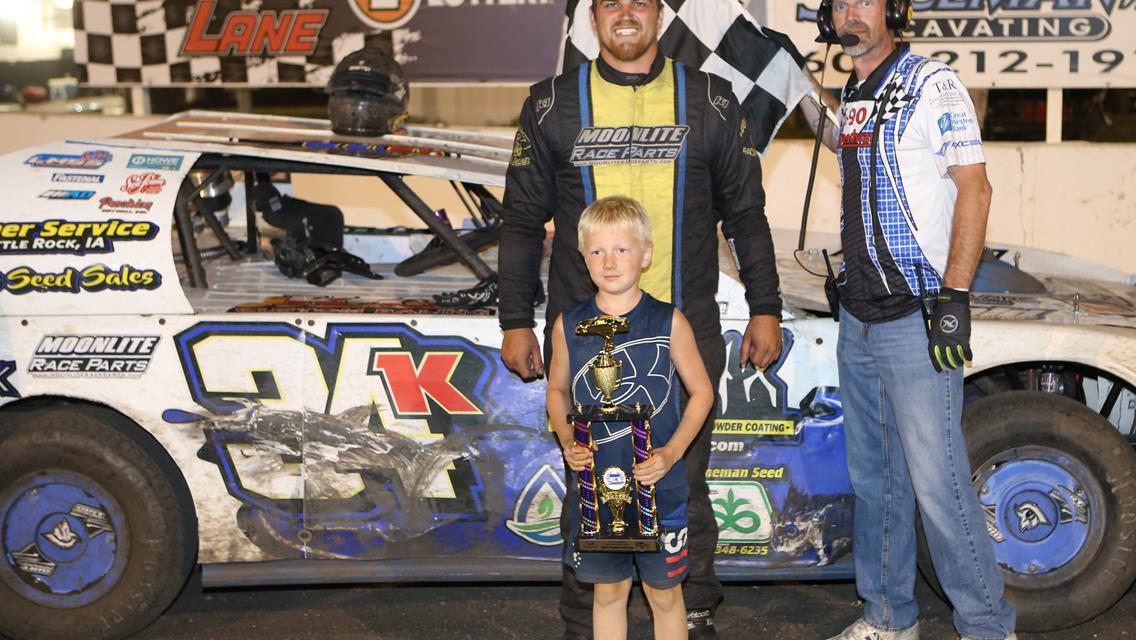 Goos claims Freedom Classic at I-90 Speedway