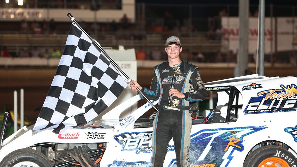 Gustin back in Victory Lane