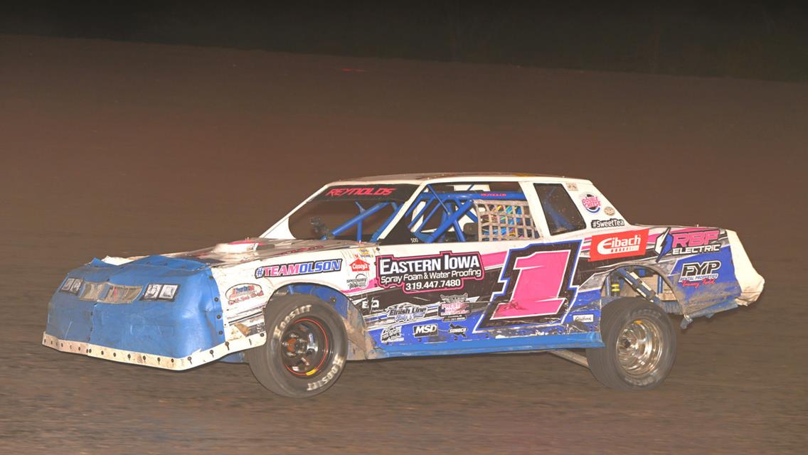 Reynolds, Zevenbergen score Stock Car qualifying wins