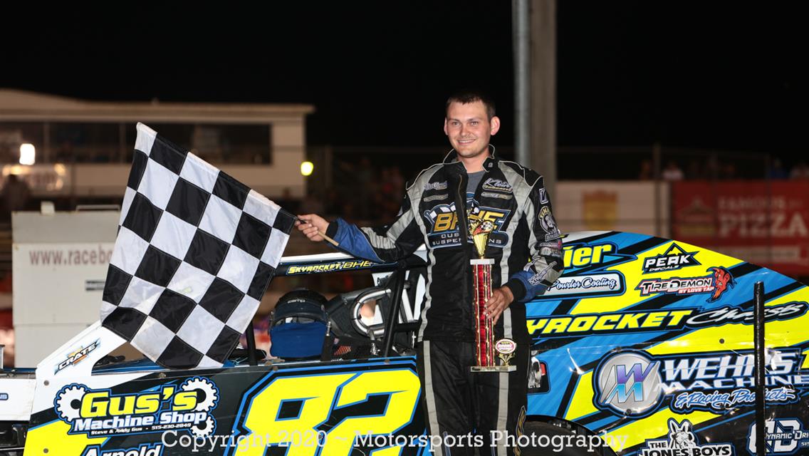 McBirnie posts first IMCA Modified victory