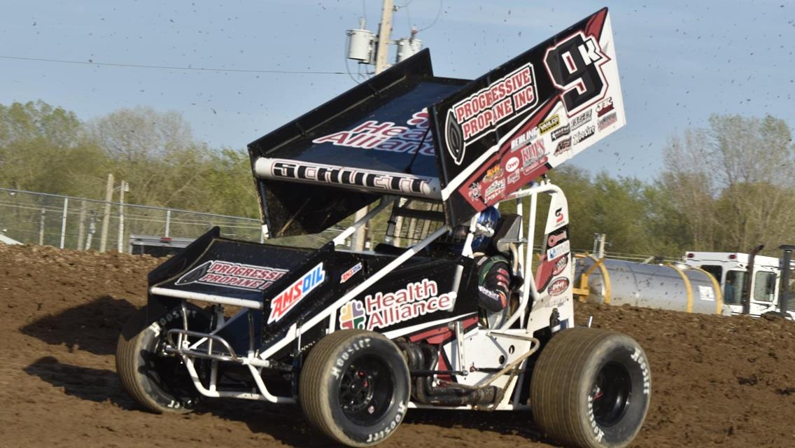Kyle Schuett Notches Dash Victory with IRA at Wilmot