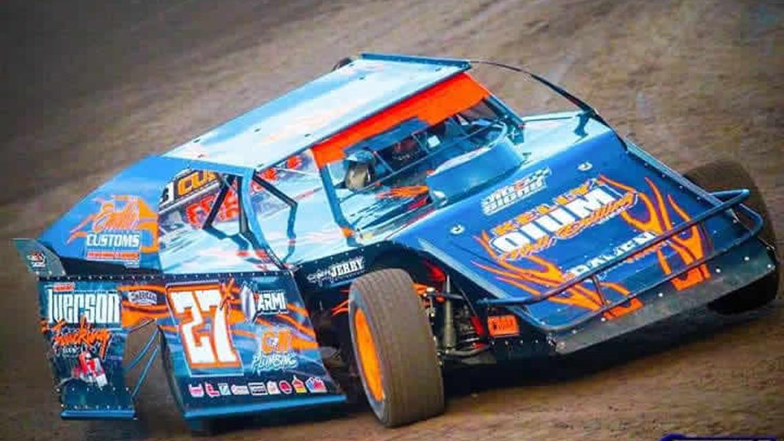 Legendary 100 prelim victory highlights Iverson's 2020 season; Wild West Shootout to open 2021