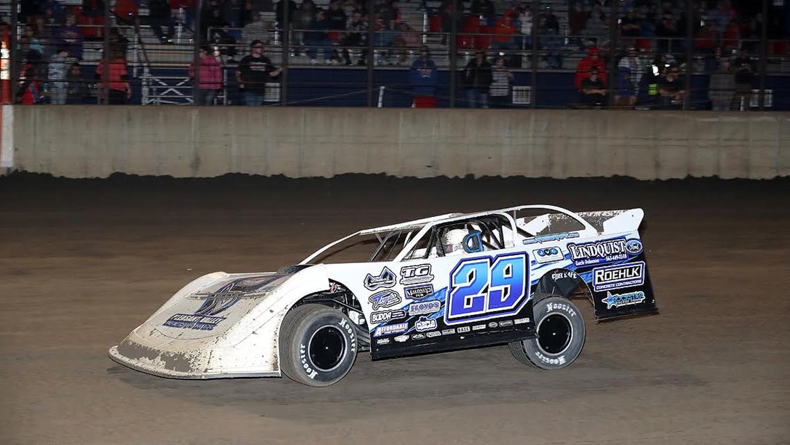 Davenport Speedway (Davenport, IA) – Hoker Trucking Series – May 27th, 2022. (Mike Ruefer photo)
