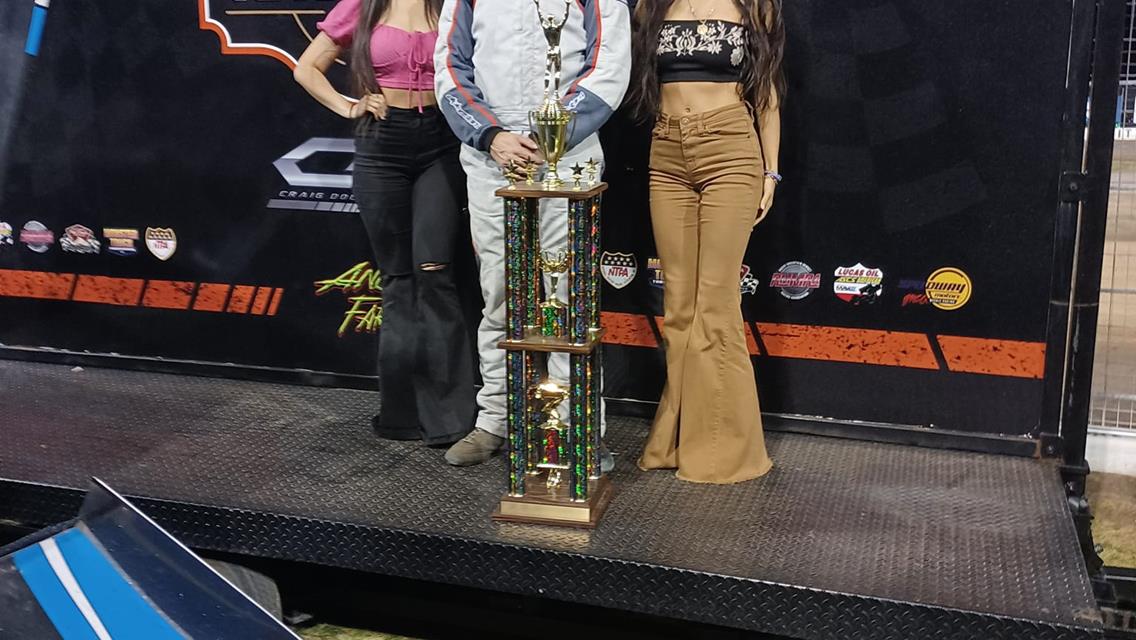 Steven Richardson Leads It All With URSS At Dodge City