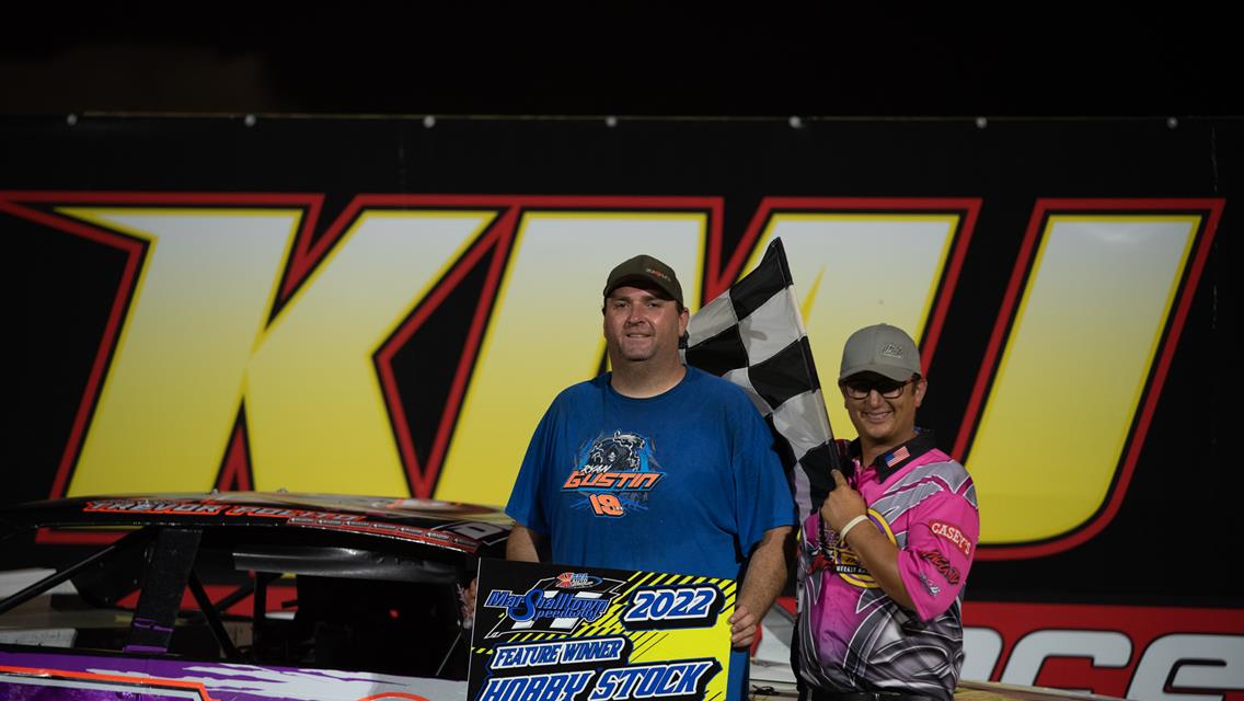 Kroening and Horejsi take $1,000 each back to Illinois and Minnesota