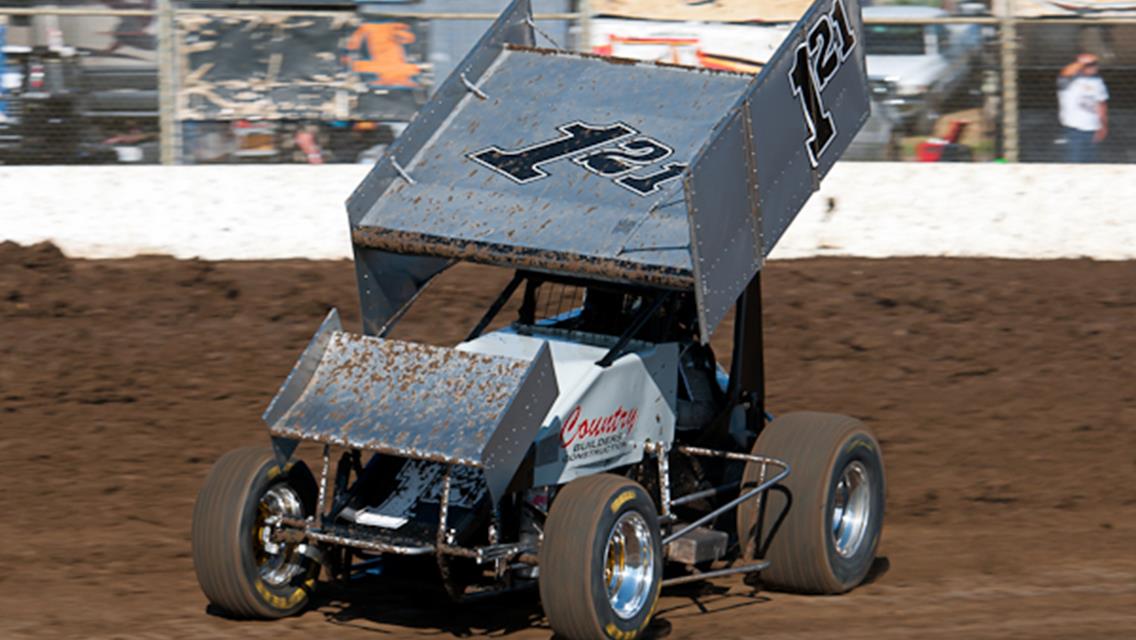 Shane Golobic Storms to Civil War Win in Petaluma