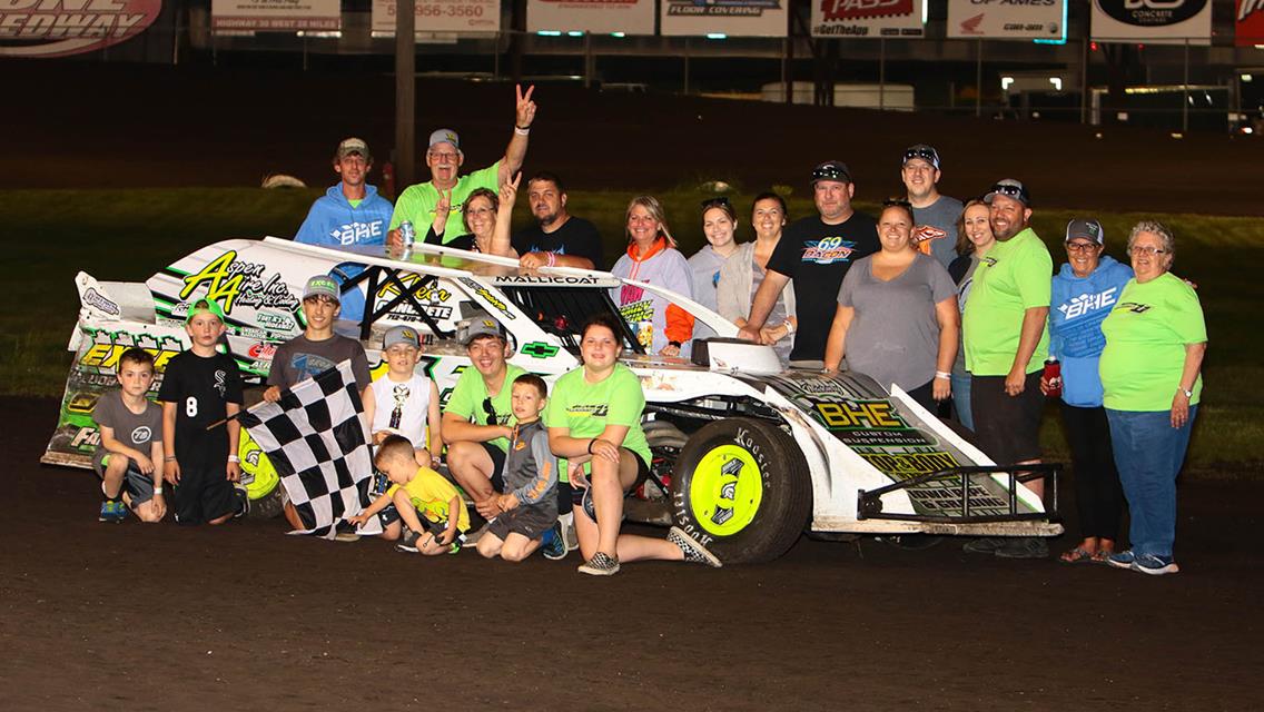 Berry, Stanton, and Davis take first wins of the year, Smith, Mallicoat, and Yaw repeat