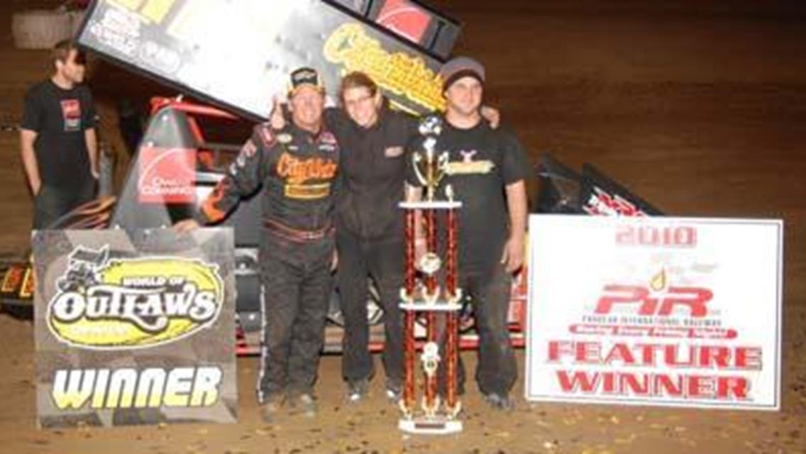 Back in Victory Lane: Jac Haudenschild Wins at Paducah to Score First Victory Since 2008