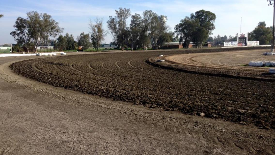 Outlaws at Keller, Perris next weekend