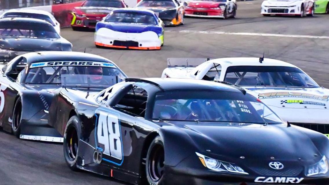 Peltier Speeds to NAPA Idaho 208 Victory