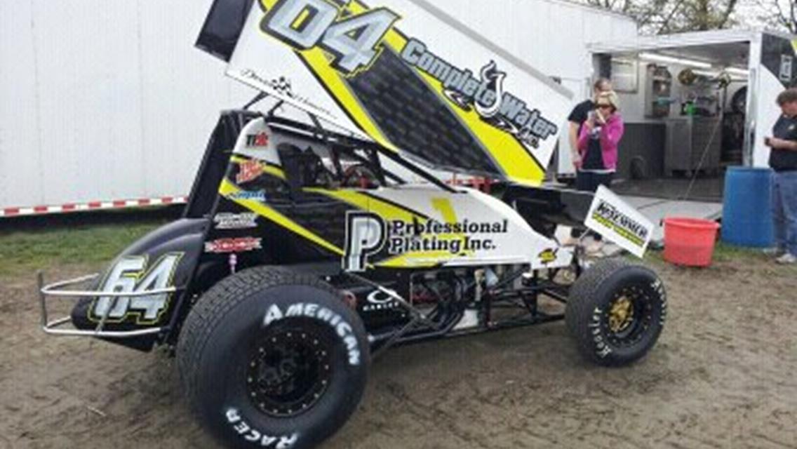 STM Makes First Race Trip of 2012