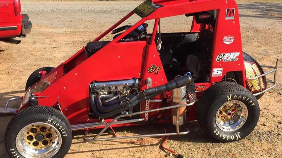 Hanks Lands Ride to Compete in First Career Chili Bowl Midget Nationals