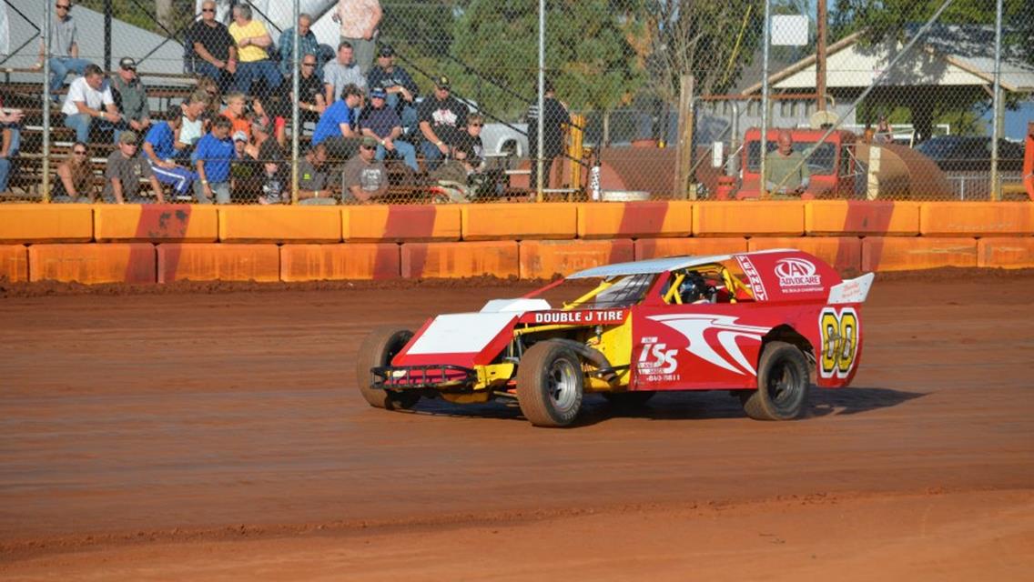 Cottage Grove Speedway Introduces Northwest Extreme Modifieds