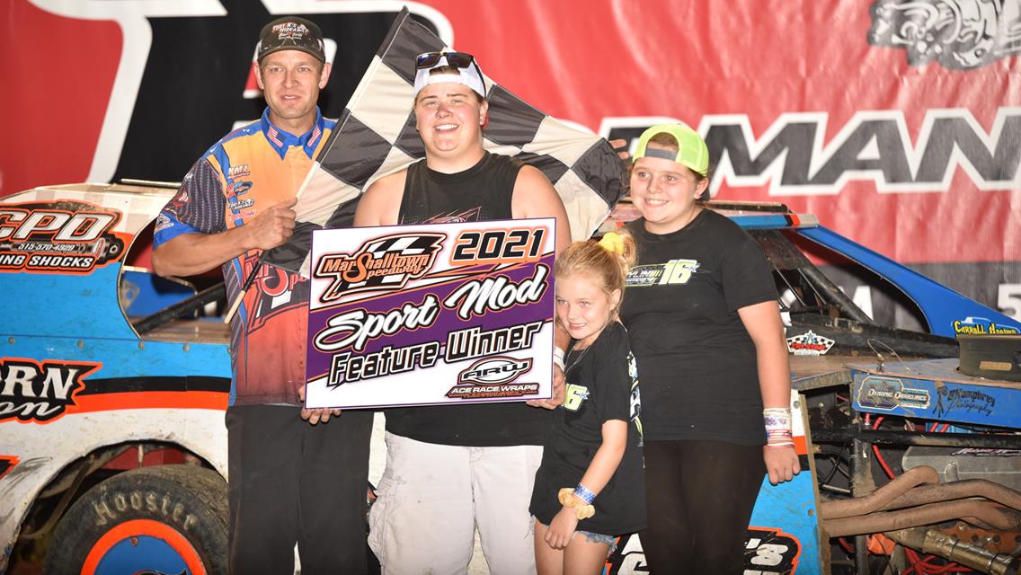 Shute takes spectacular win at the wire, Gustin makes it three in a row
