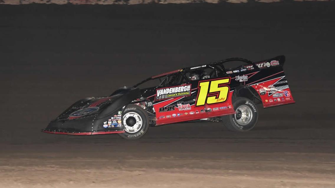 Vandenbergh attends Supernationals at Fairbury Speedway