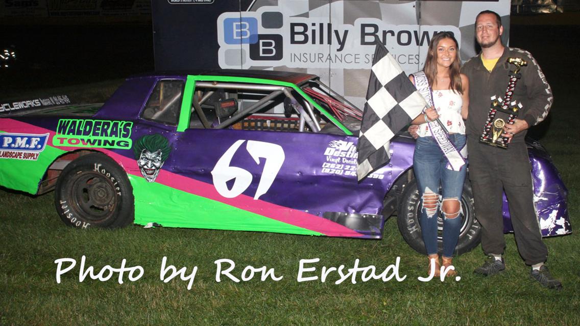 Jesse Love Dominates in Slinger Debut to Win the Washington County Fair Park and Convention Center 75