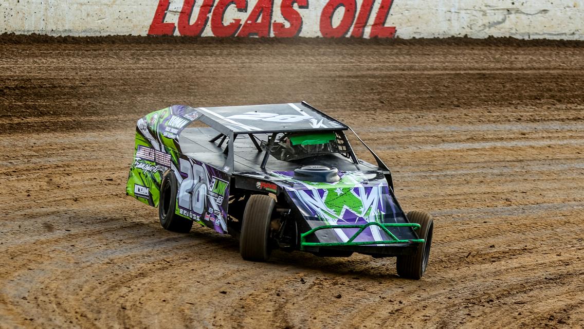 Lucas Oil Speedway Spotlight: Military vet Briggs races for fun, camaraderie in competitive USRA B-Mod division