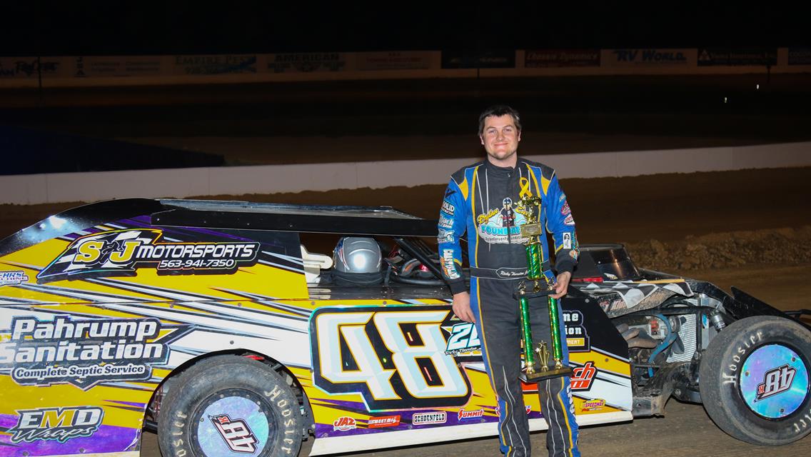 Ricky Thornton Jr. Dominates Opening Night of Winter Nationals at Cocopah