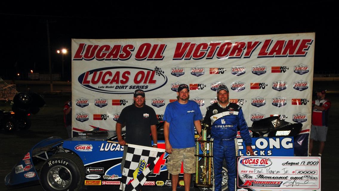Pearson Pads Series Points Lead With Victory at Kankakee