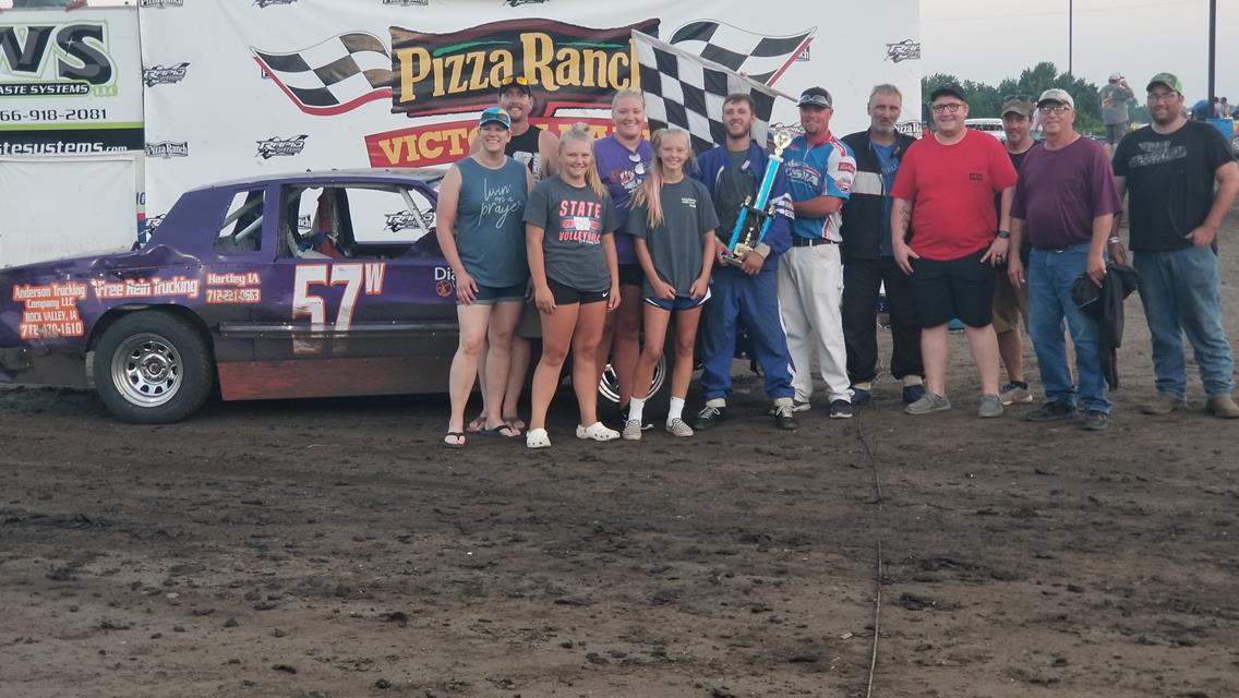 Boumeester Wins Big in B-Mod Special!