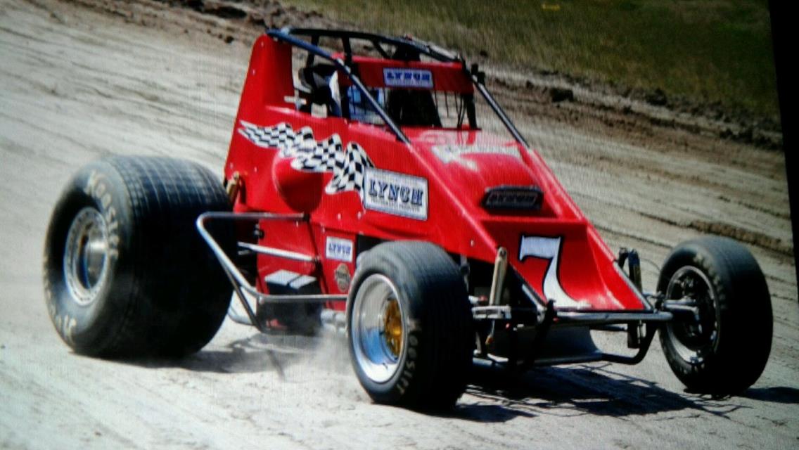 Lynch Wins WSS Opener At Madras