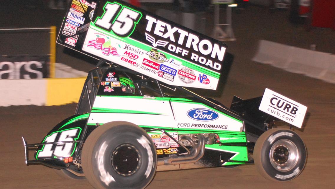 Red River Valley Speedway hosts Outlaws on Saturday