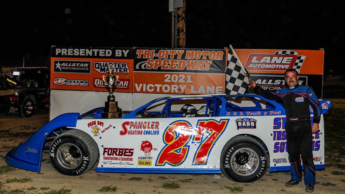 Spangler and Steele Cash In On Opening Night